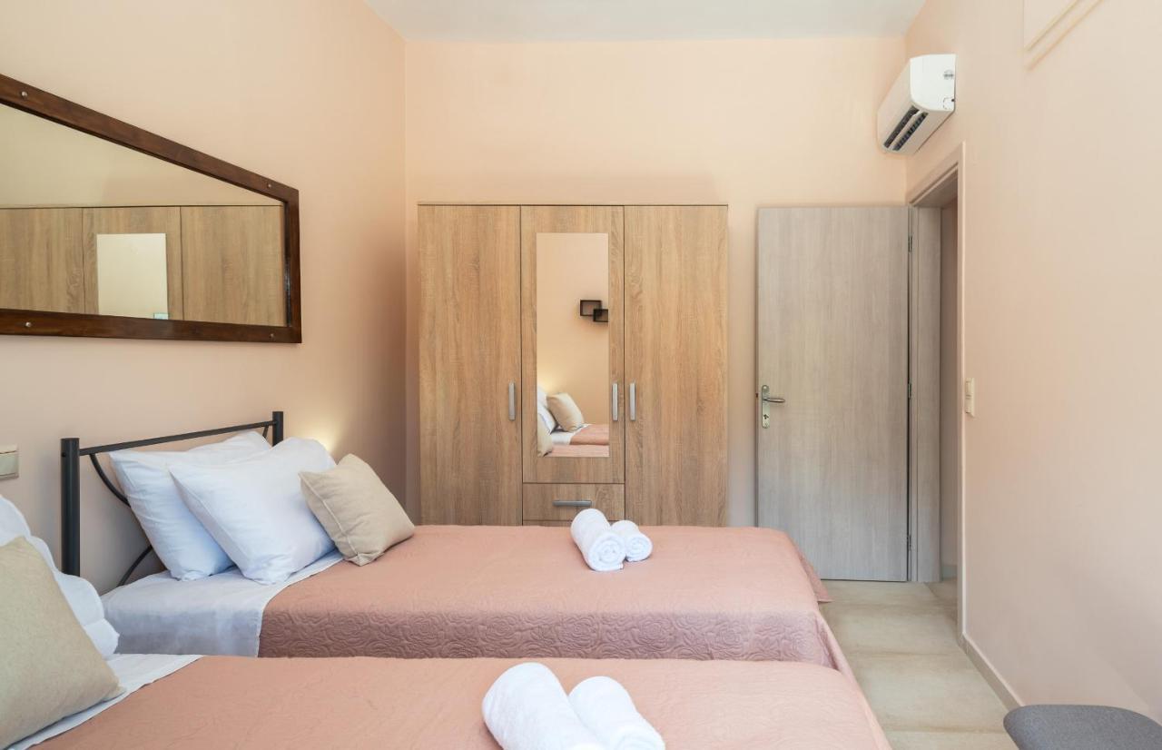Capostango Apartments - Stunning Views Of Libyan Sea Ano Rodhakinon Extérieur photo