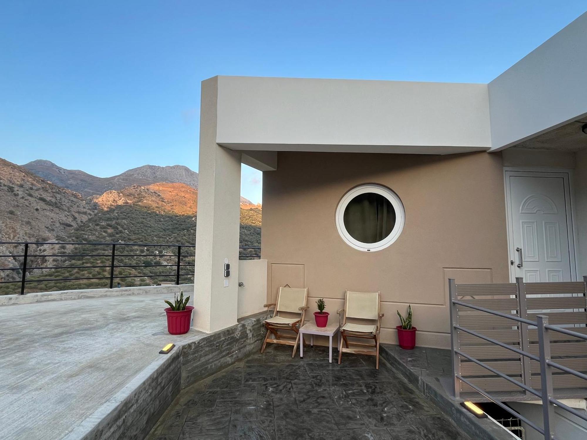 Capostango Apartments - Stunning Views Of Libyan Sea Ano Rodhakinon Extérieur photo