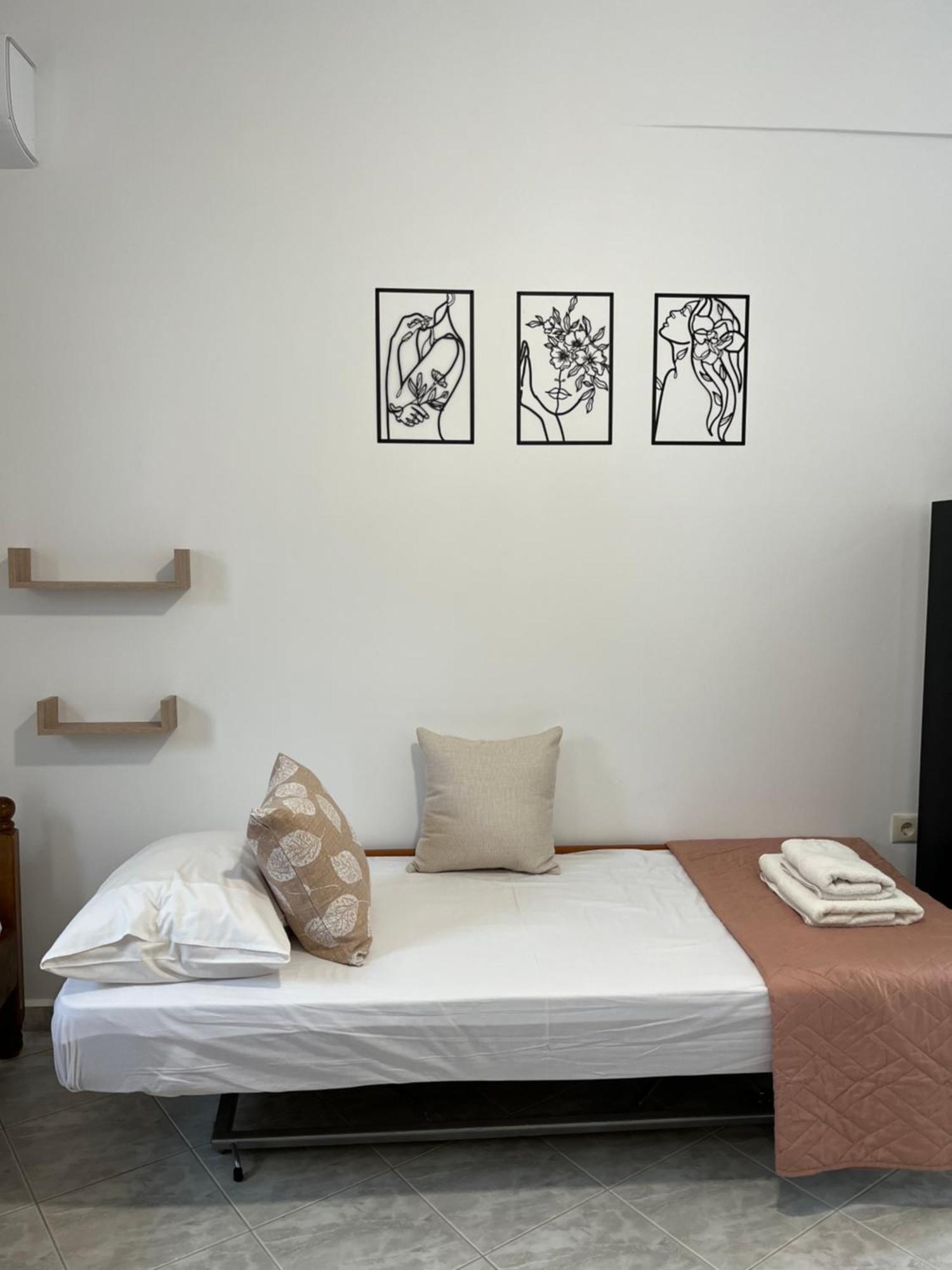 Capostango Apartments - Stunning Views Of Libyan Sea Ano Rodhakinon Extérieur photo